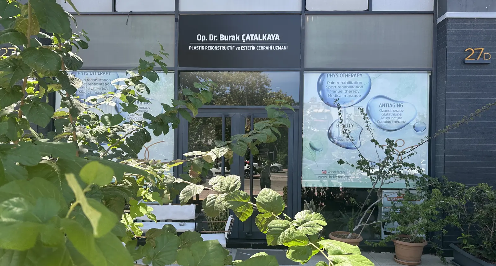 Clinic-provided photograph of Dr Musa Burak Çatalkaya