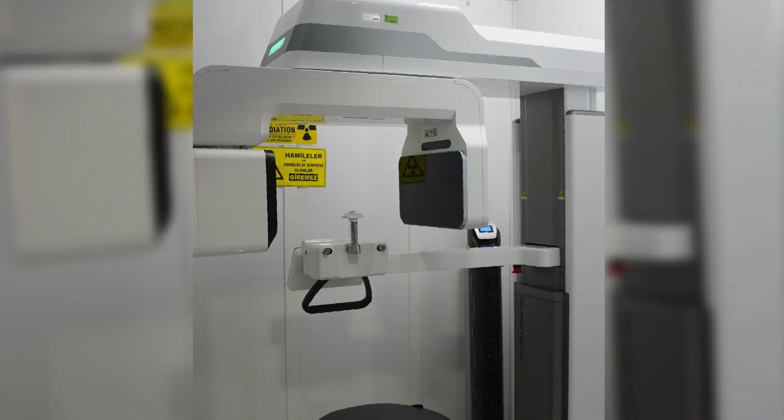 Clinic-provided photograph of Dent Glow
