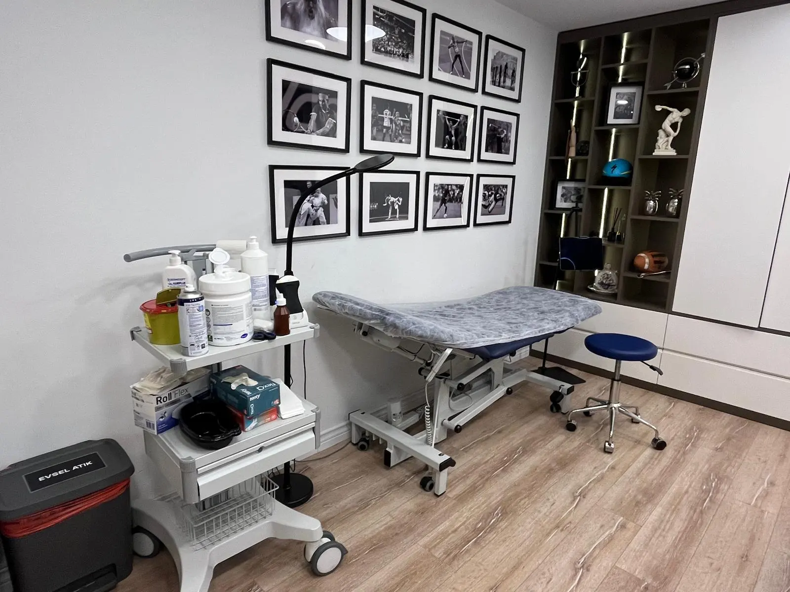 Clinic-provided photograph of Dr Utku Erdem Özer