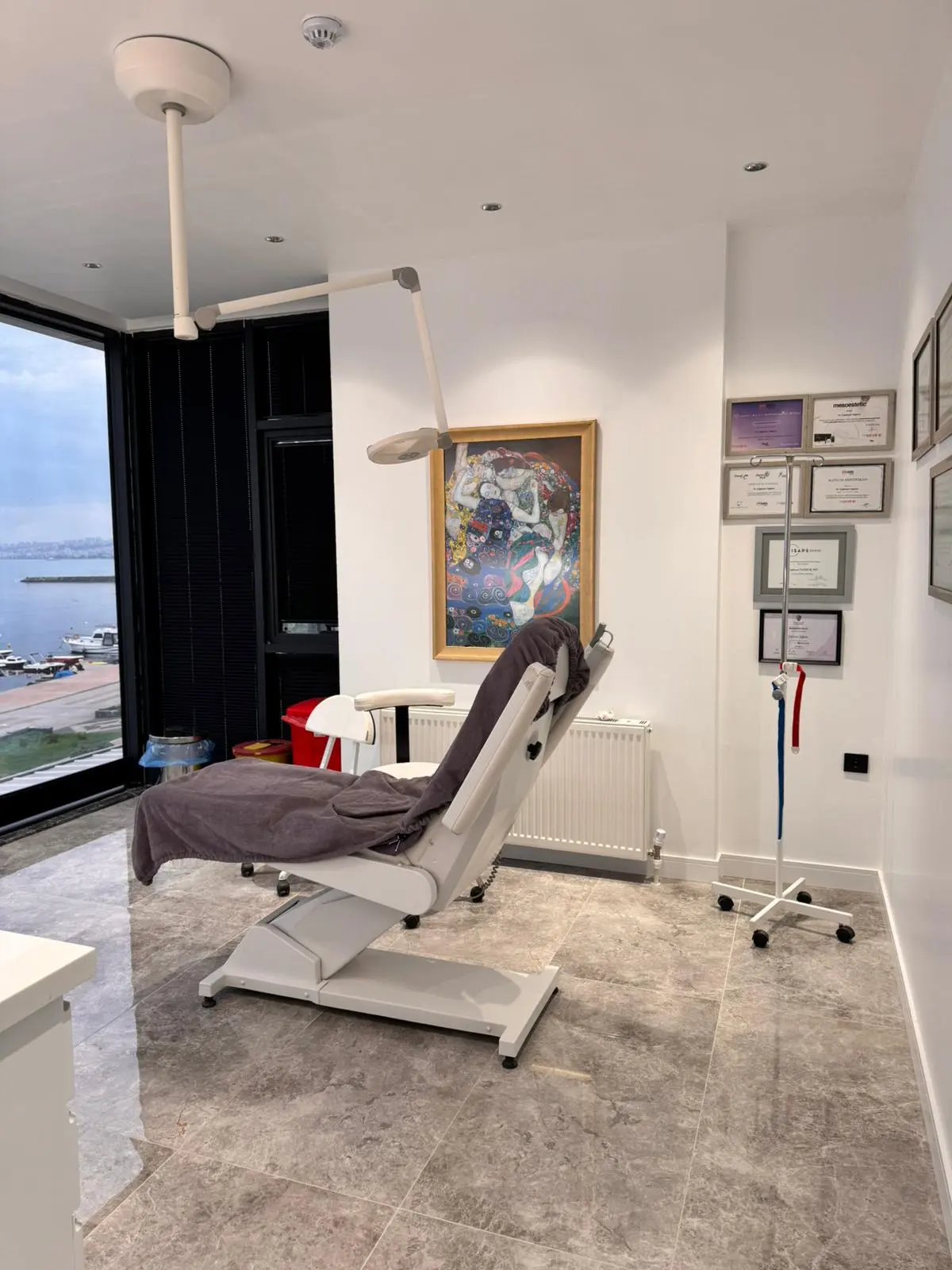 Von der Klinik bereitgestelltes Foto von Assoc. Prof. Dr. Çağlayan Yağmur