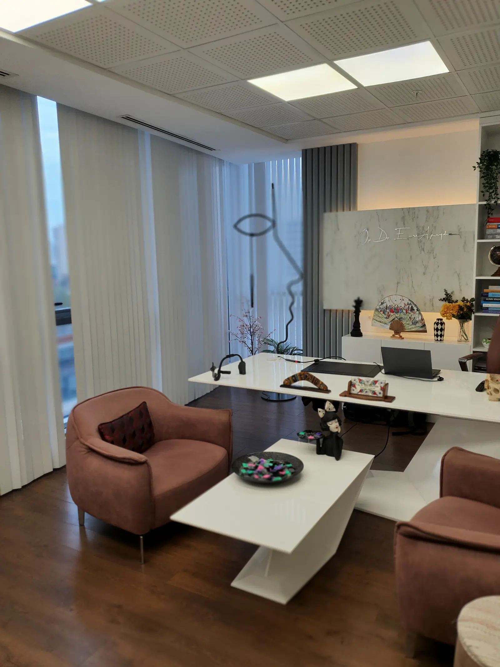 Von der Klinik bereitgestelltes Foto von Dr. Emre Apaydın