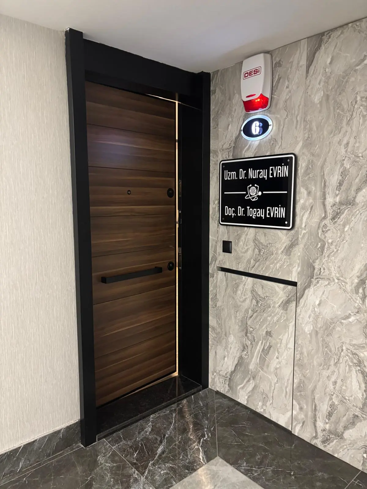 Von der Klinik bereitgestelltes Foto von Dr. Nuray Evrin