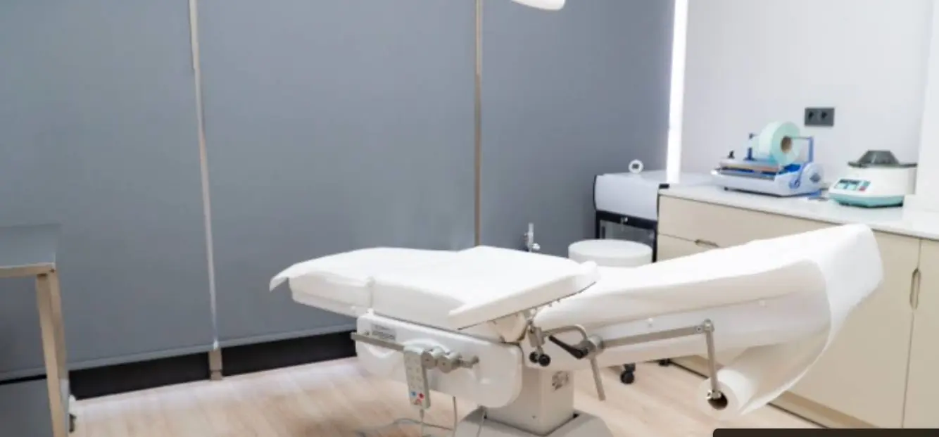 Clinic-provided photograph of Dr Zeynep Şen
