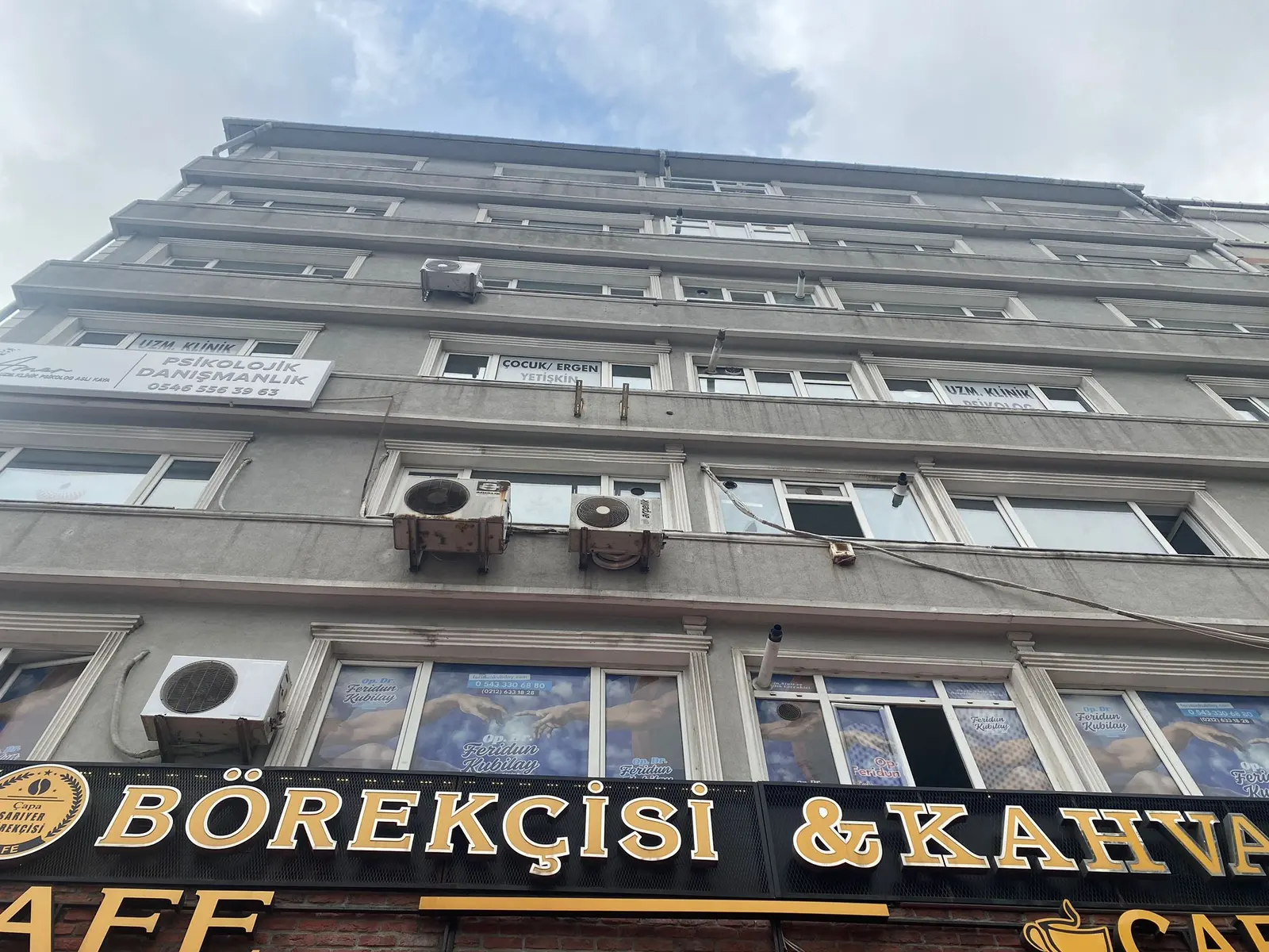 Clinic-provided photograph of Dr Hüseyin Kavak