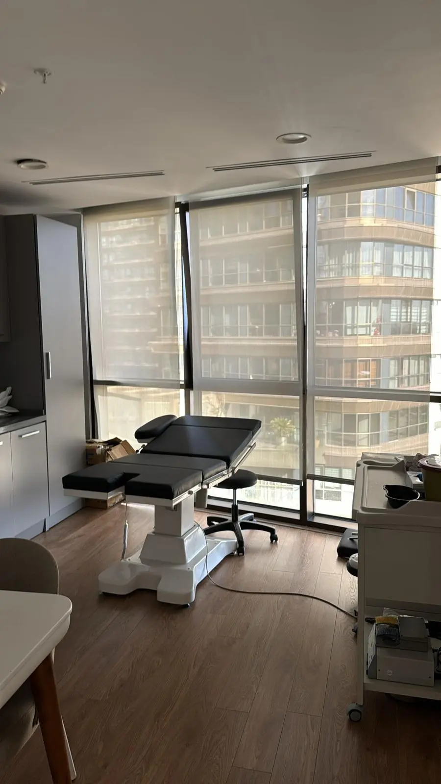 Clinic-provided photograph of Prof. Dr Adem Dervişoğlu