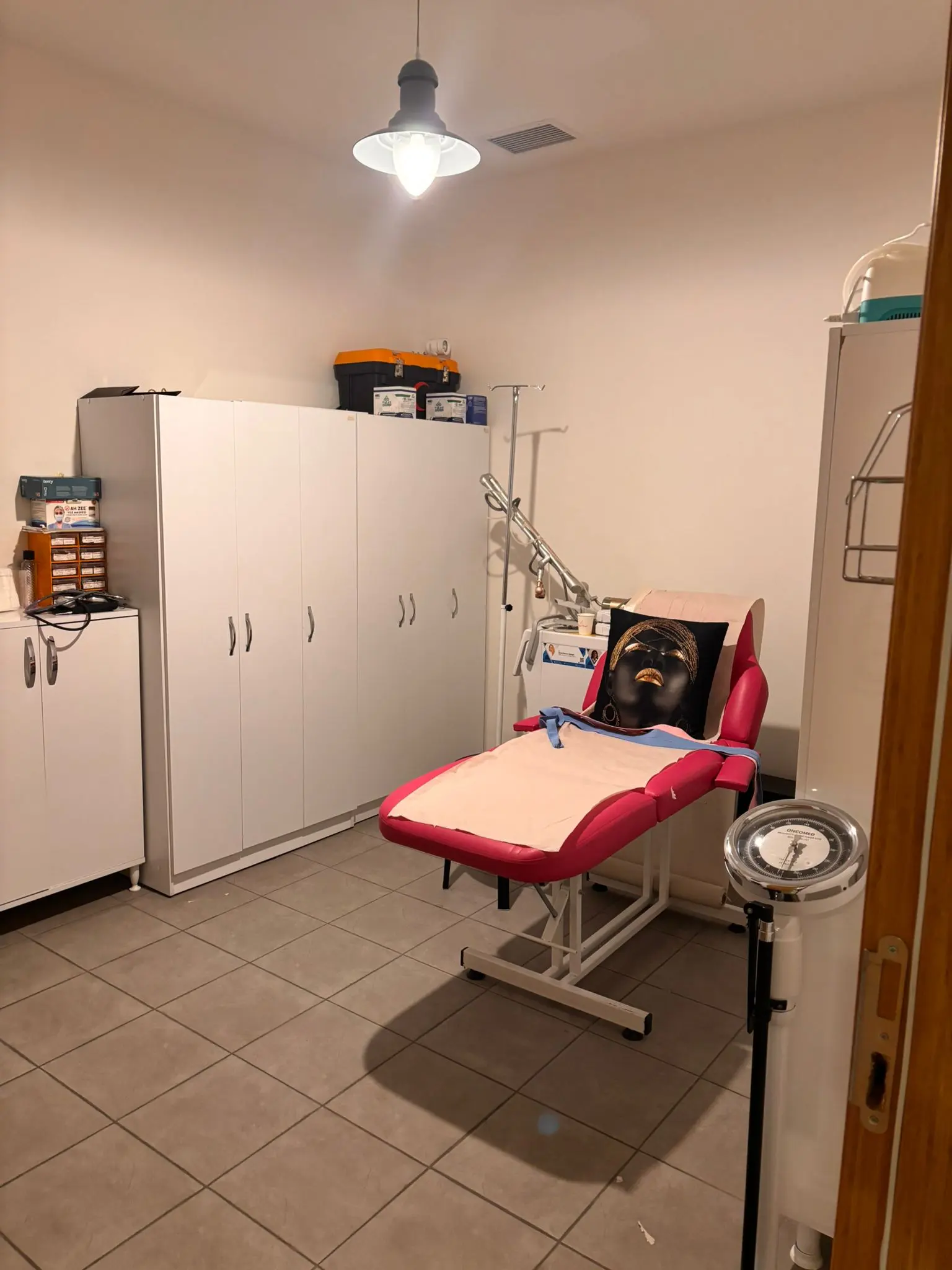 Clinic-provided photograph of Dr Seval Zeren