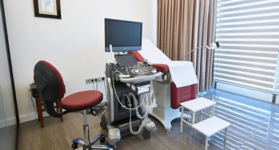 Clinic-provided photograph of Dr Esra Çabuk Cömert