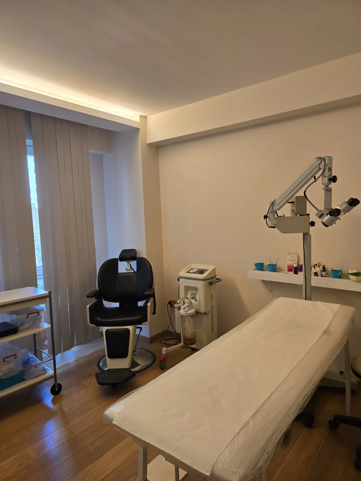 Clinic-provided photograph of Dr Göktuğ Saraydaroğlu