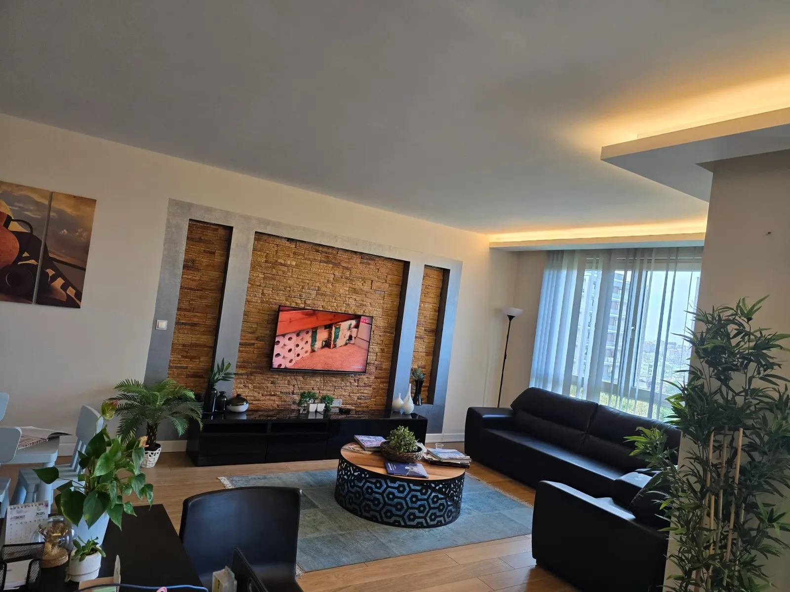 Clinic-provided photograph of Dr Göktuğ Saraydaroğlu