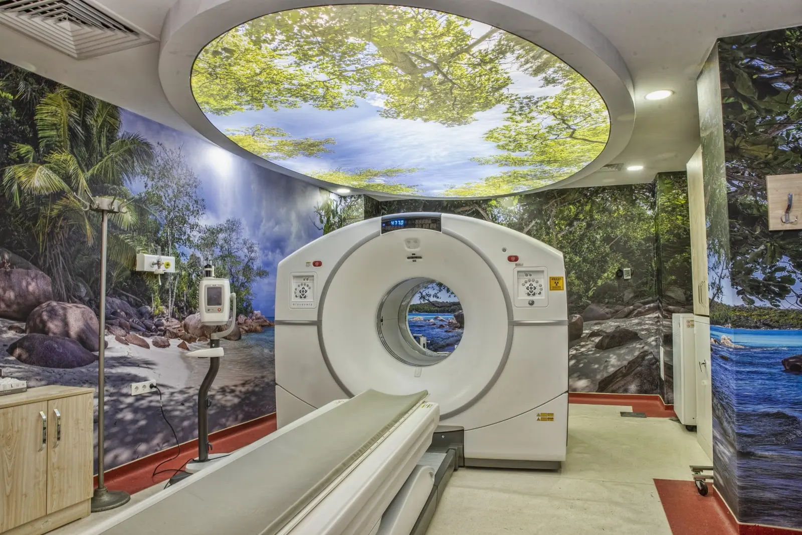 Clinic-provided photograph of Hacettepe University Oncology Hospital