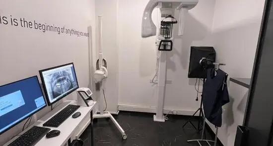 Von der Klinik bereitgestelltes Foto von Dr. Halis Özsürmeli