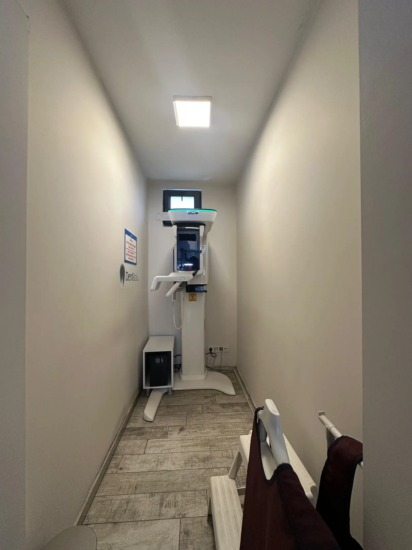 Clinic-provided photograph of Dent Bolu