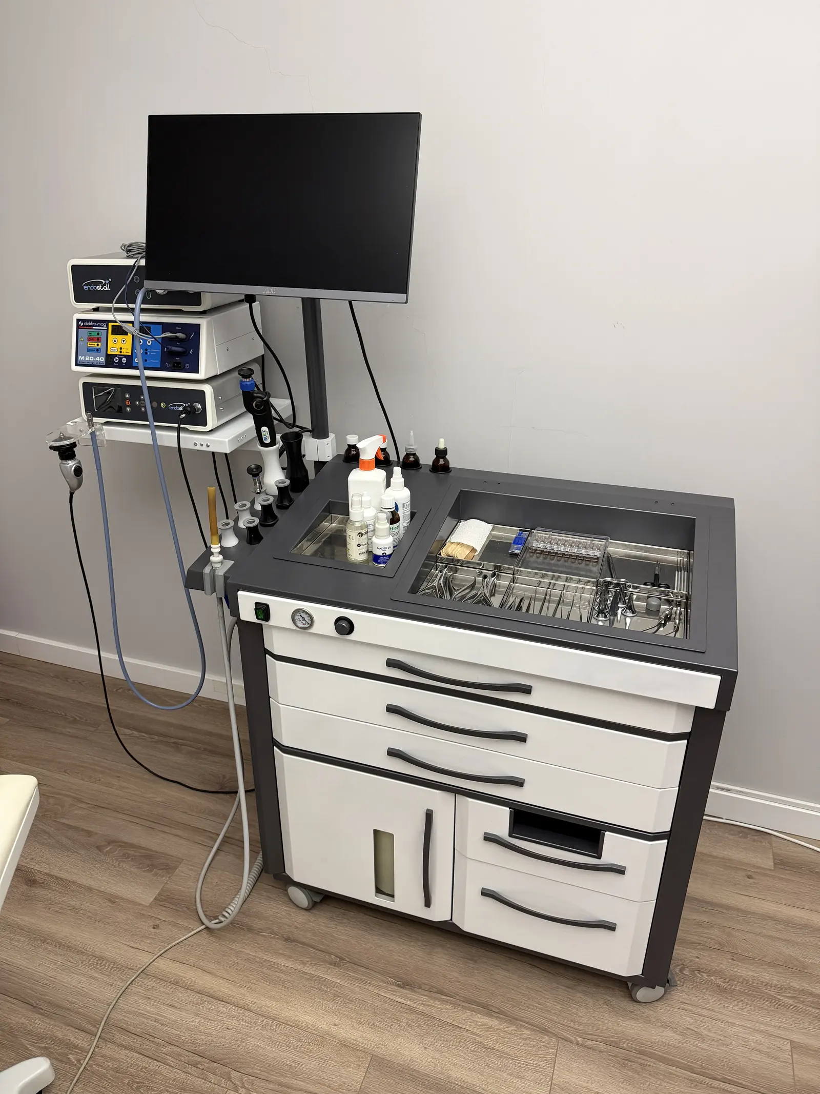 Clinic-provided photograph of Dr Mustafa Melih Demirbüken