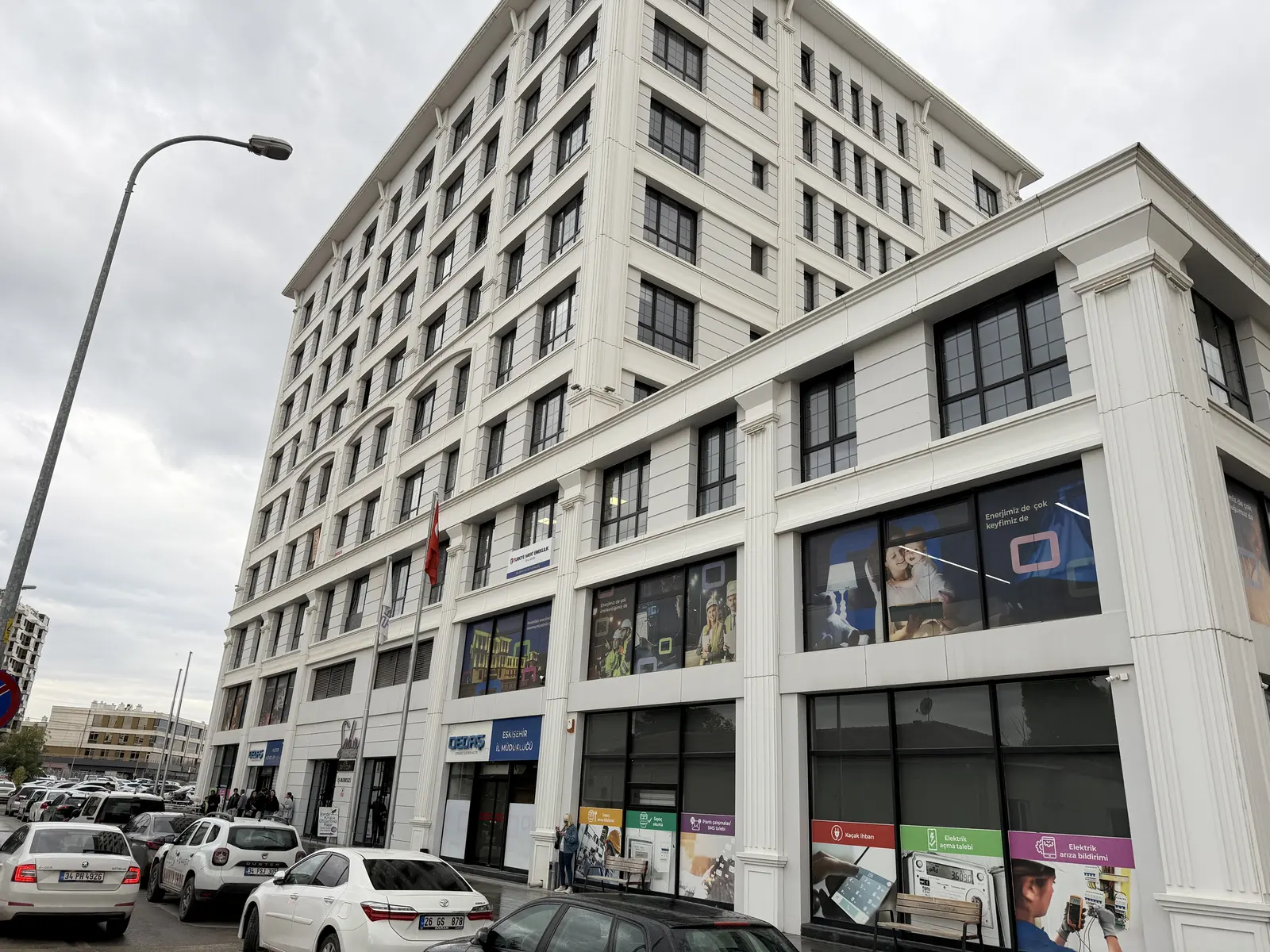 Clinic-provided photograph of Dr Mustafa Melih Demirbüken