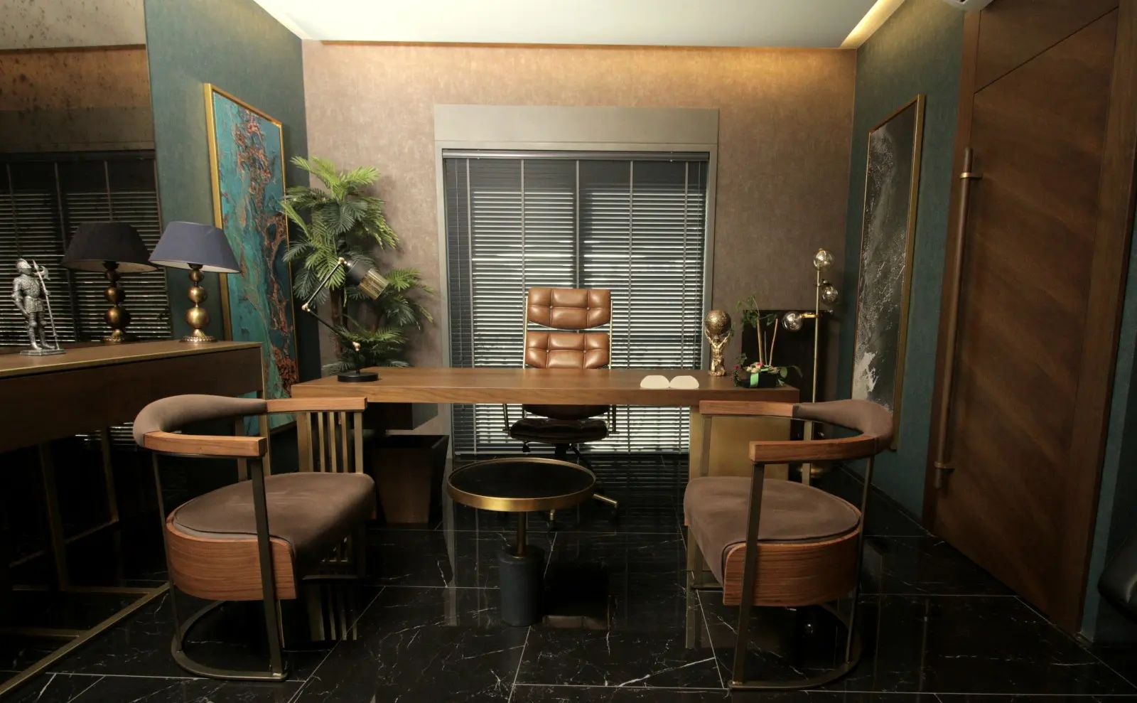 Clinic-provided photograph of Dr Uğur Şahin
