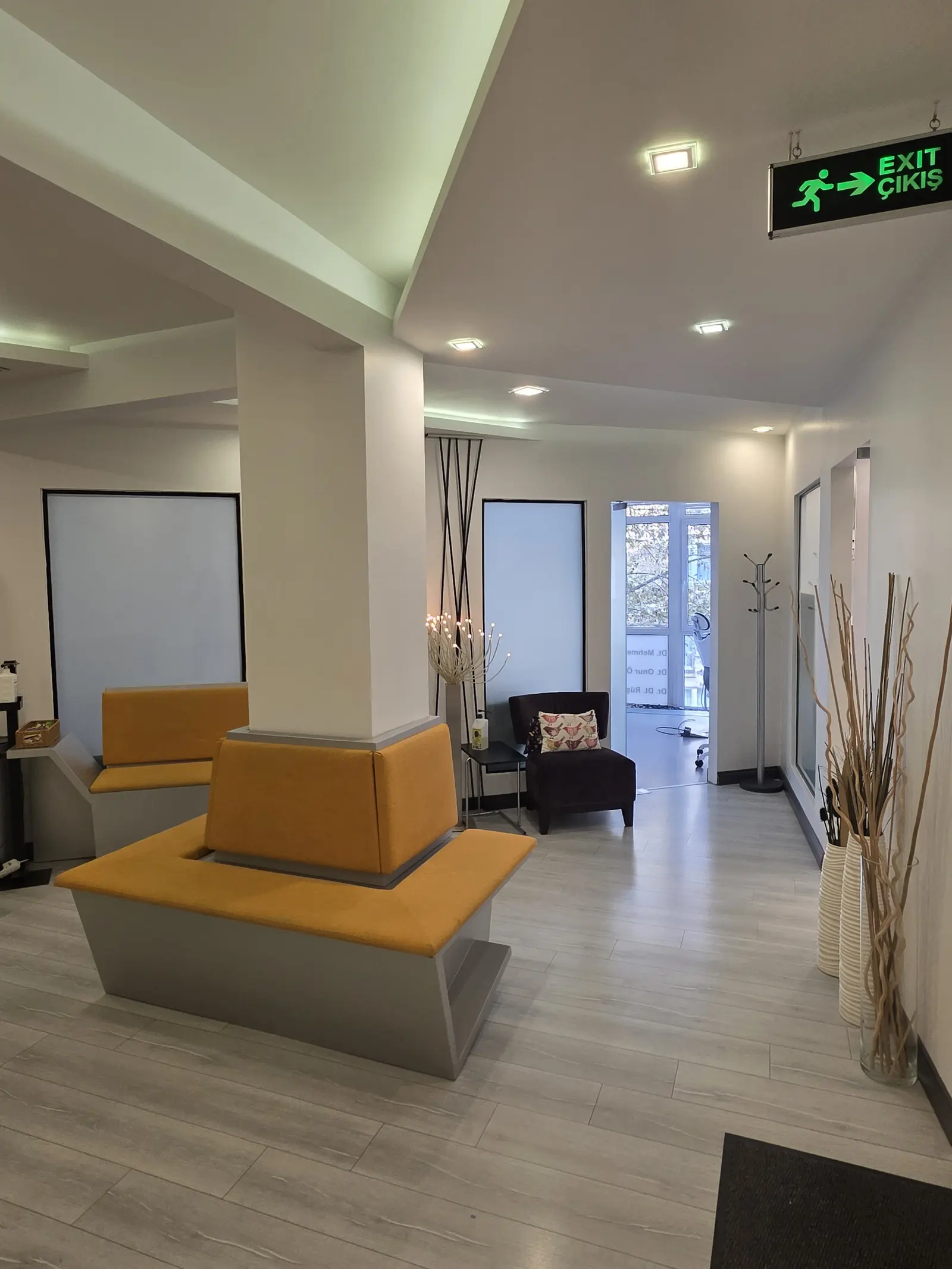 Von der Klinik bereitgestelltes Foto von Dr. Mehmet Zahid Kazandı