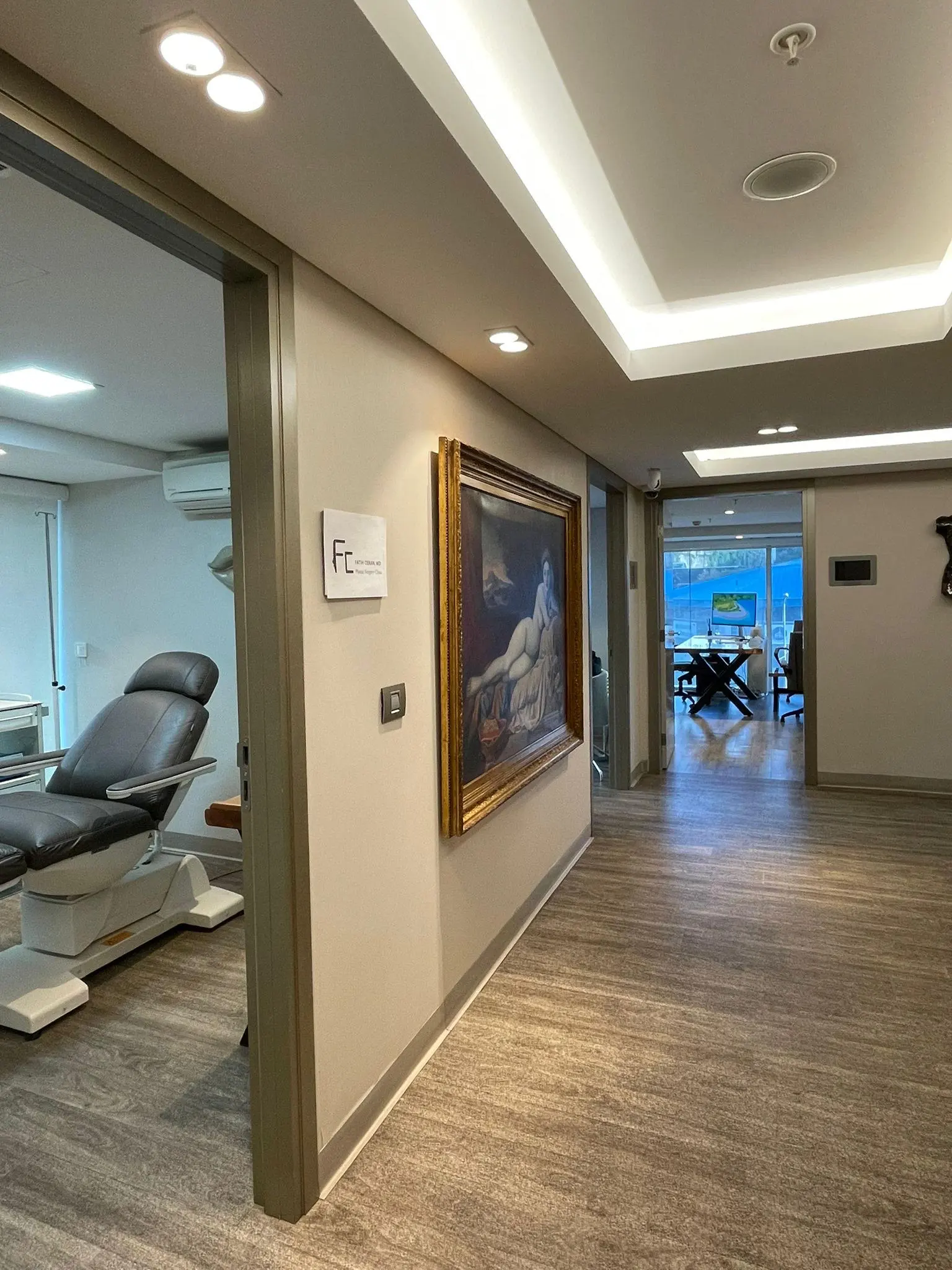 Clinic-provided photograph of Dr Fatih Ceran