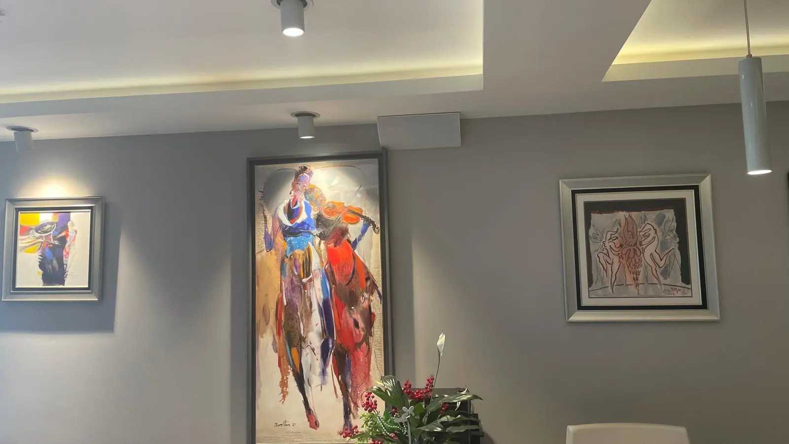 Clinic-provided photograph of Prof. Dr Tuncay Özçelik
