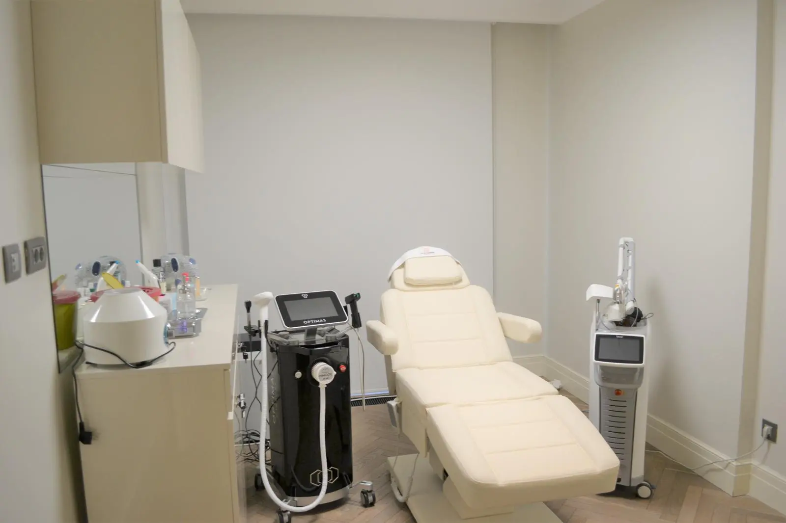 Clinic-provided photograph of Dr Emin Soyer