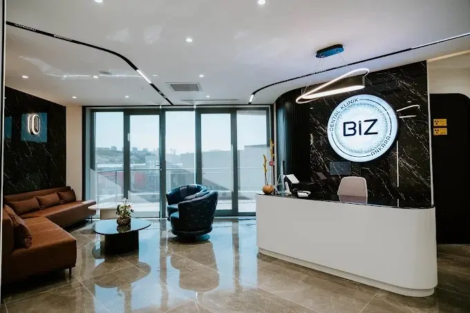 Clinic-provided photograph of Biz Dental