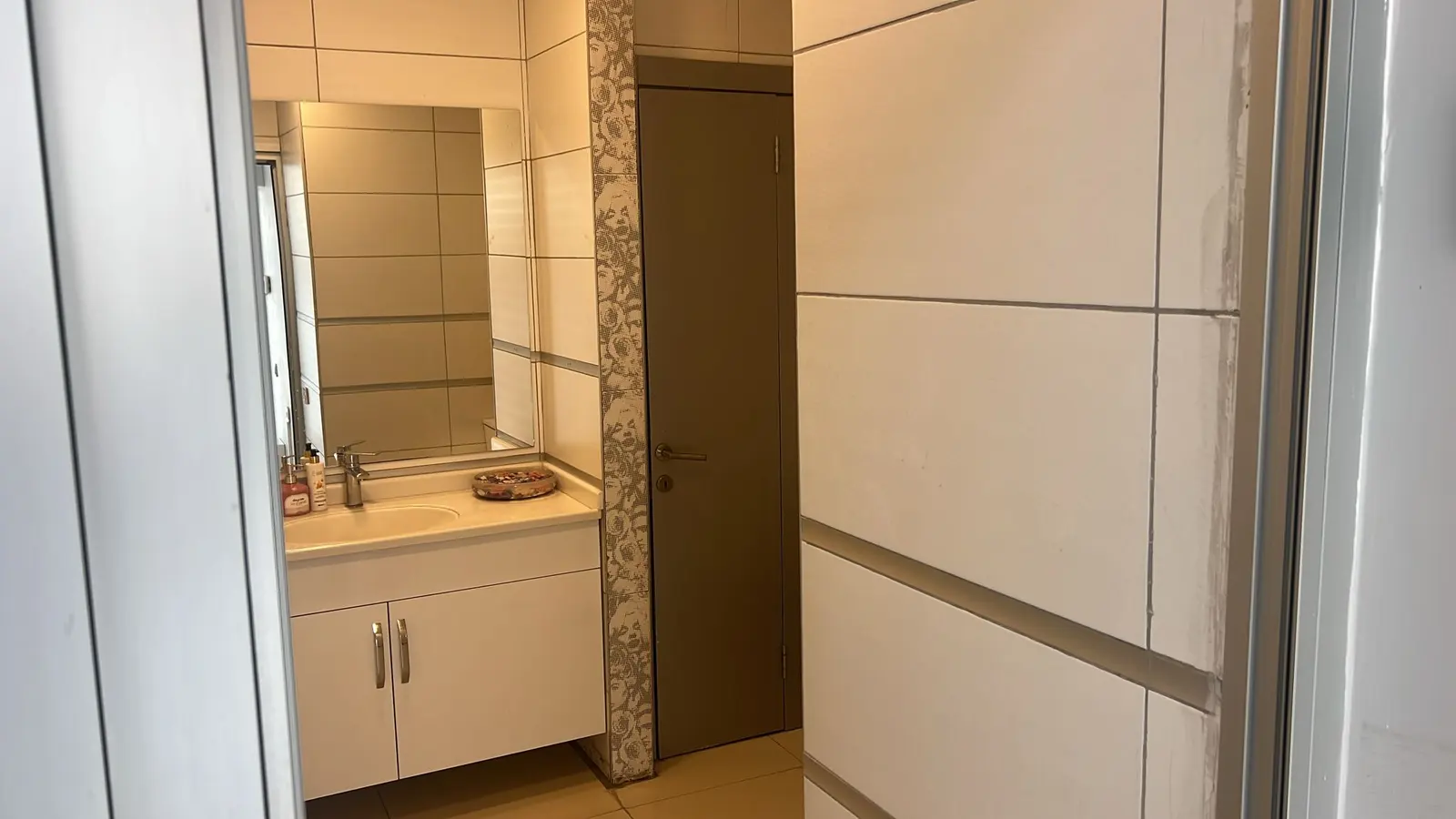 Clinic-provided photograph of Dr Burak Bağ