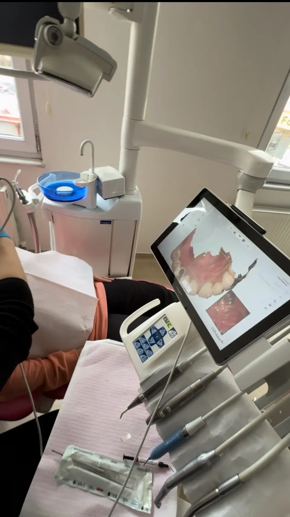 Clinic-provided photograph of Diş Dünyası Dental Clinic