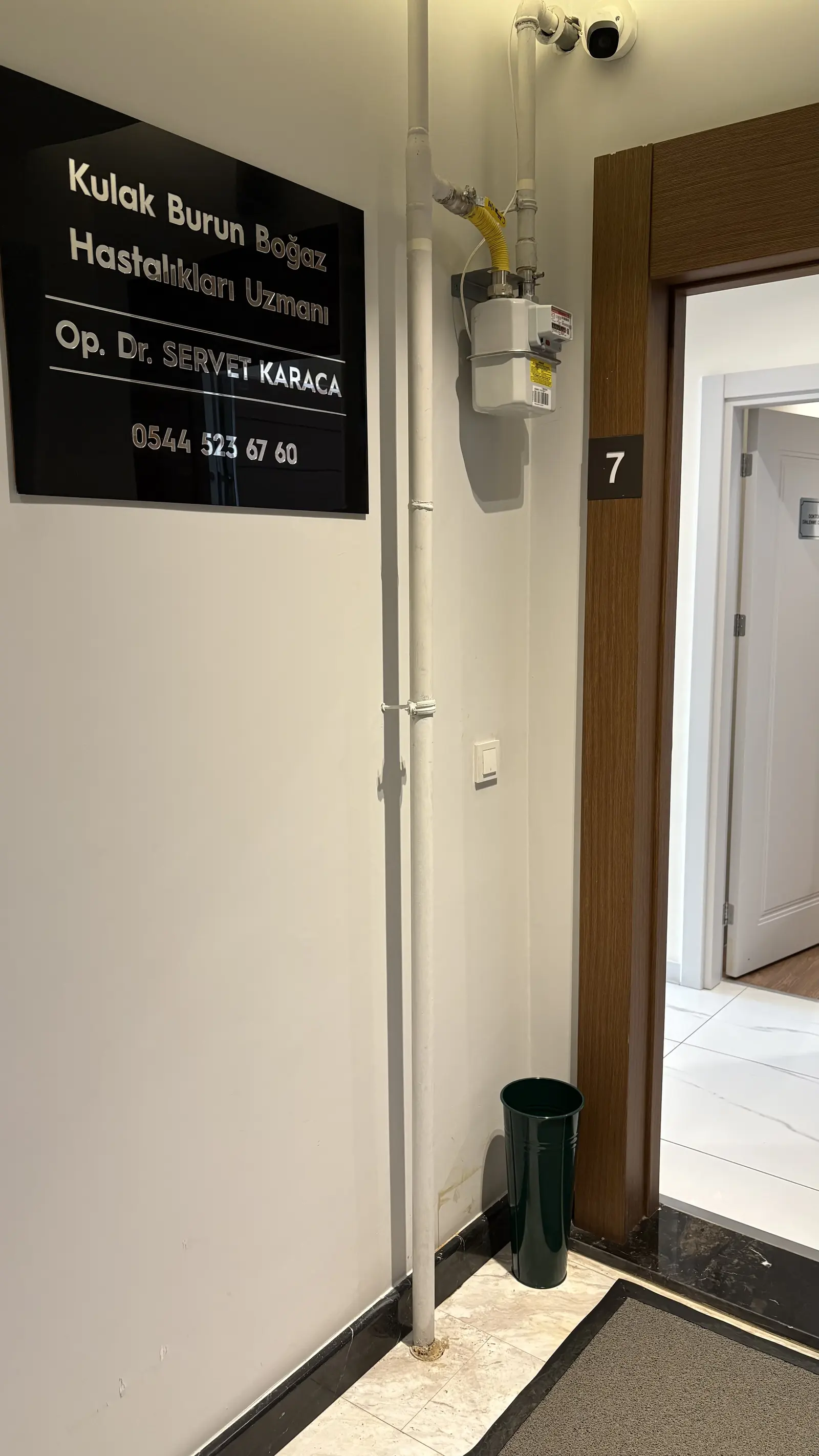 Von der Klinik bereitgestelltes Foto von Dr. Servet Karaca