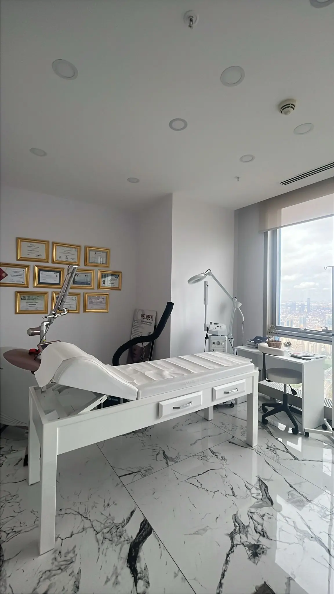 Von der Klinik bereitgestelltes Foto von Dr. Aida Berenjian
