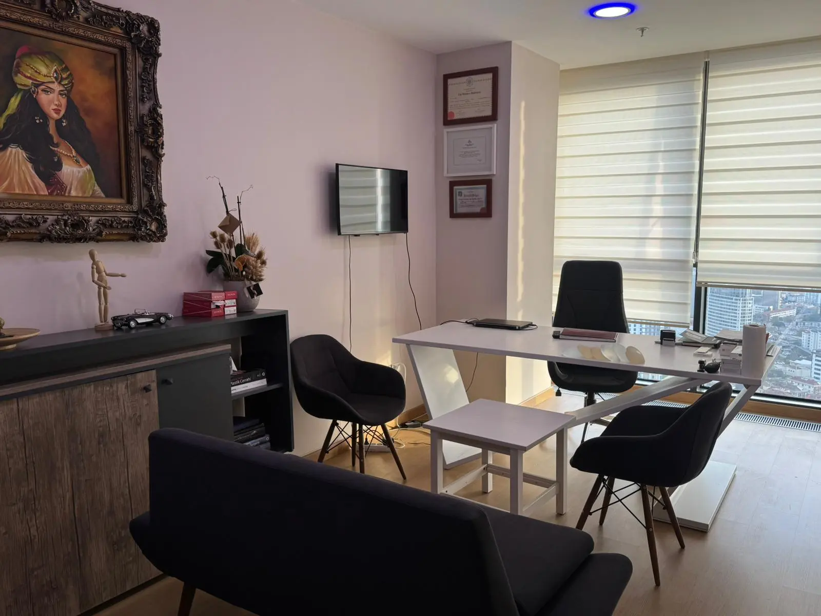 Clinic-provided photograph of Prof. Dr Bekir Atik
