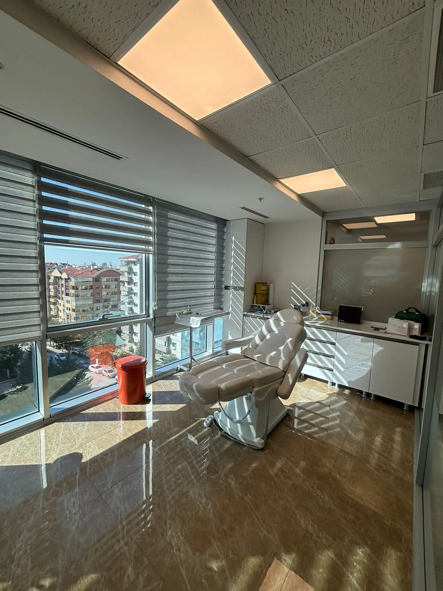 Clinic-provided photograph of Dr Yasin Öztürk