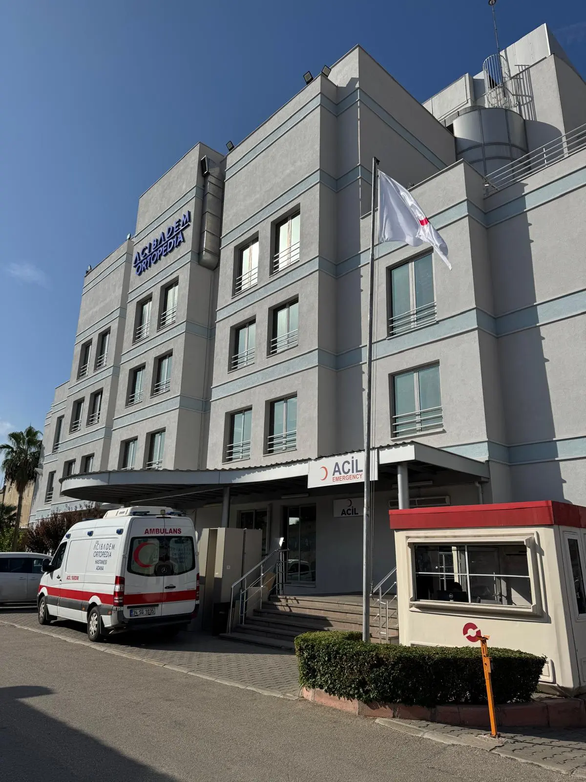 Von der Klinik bereitgestelltes Foto von Acıbadem Ortopedia Krankenhaus