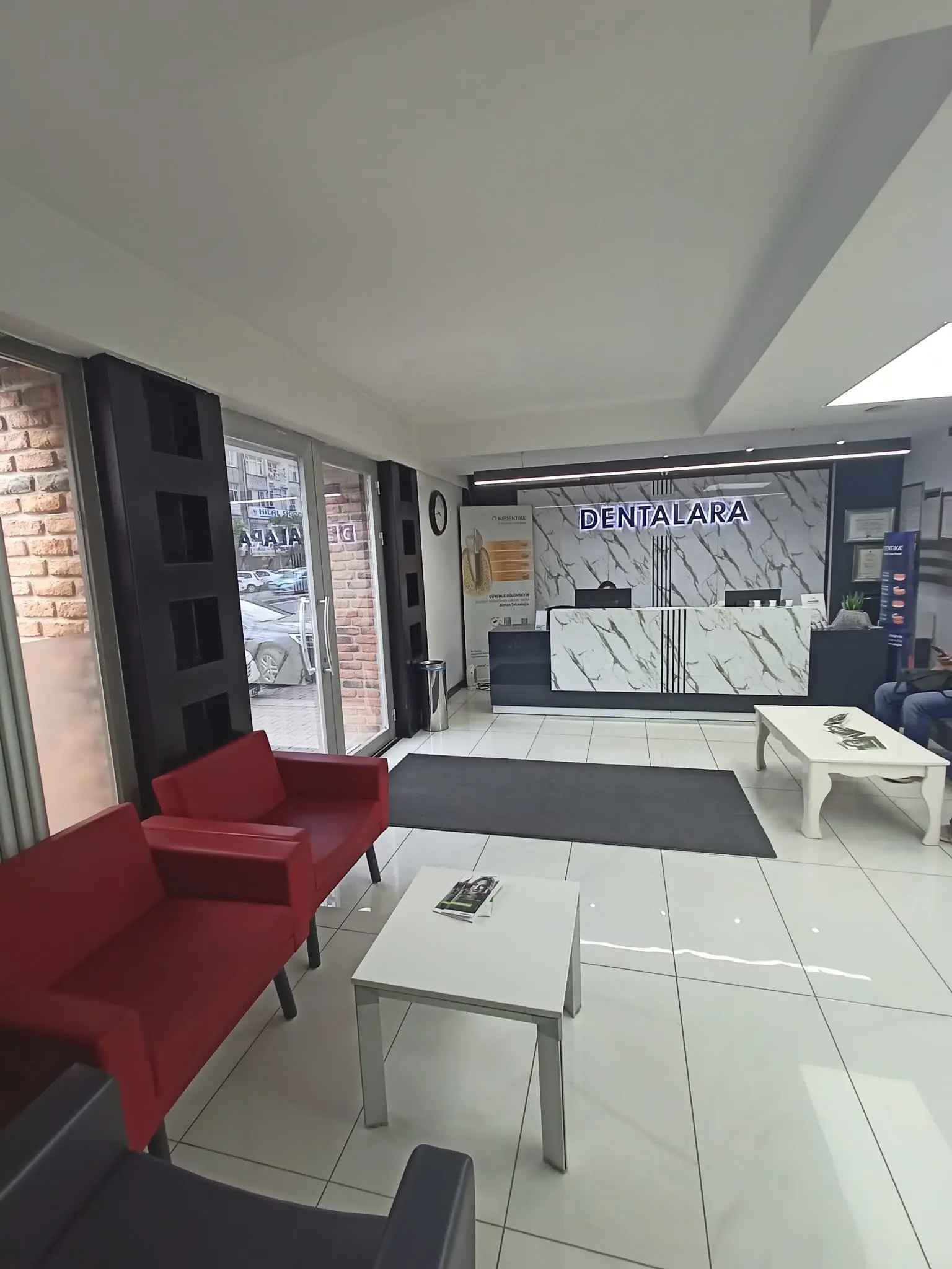 Clinic-provided photograph of Dentalara Dental Clinic