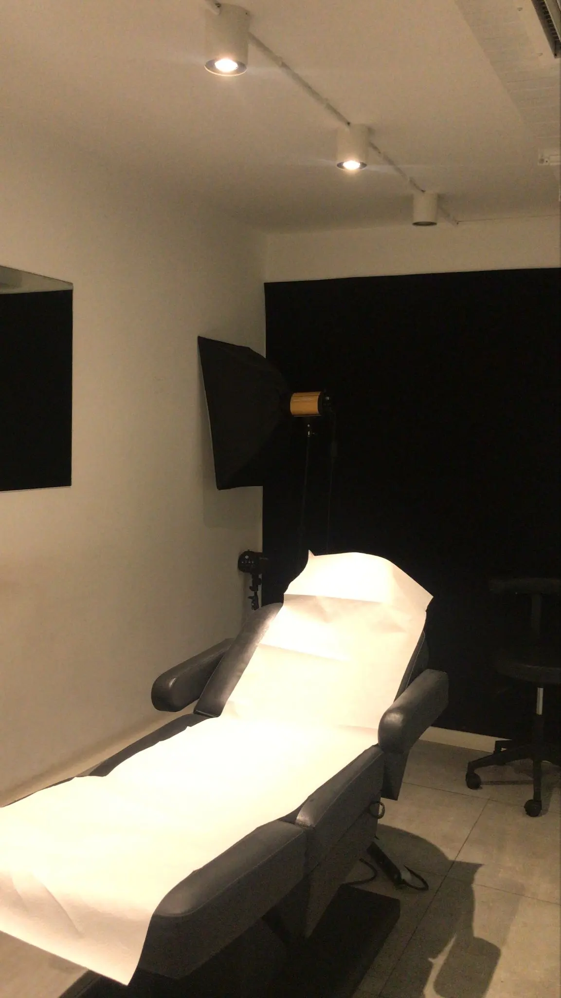 Clinic-provided photograph of Dr Fikret Çelik