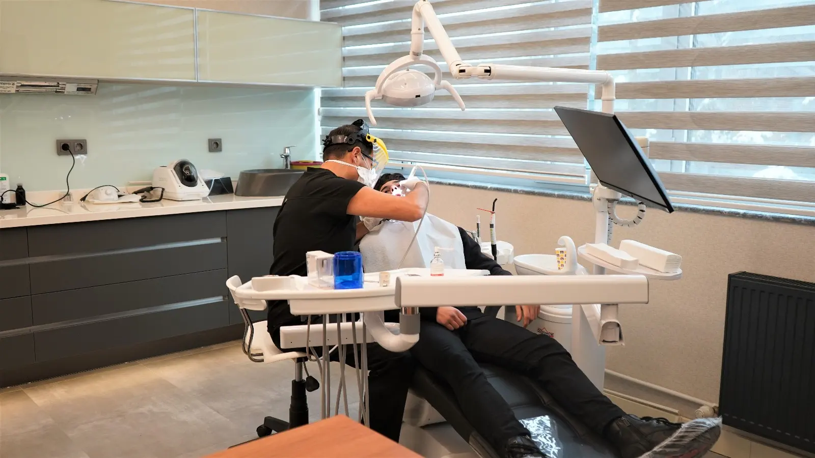 Von der Klinik bereitgestelltes Foto von Dentura Zahnklinik