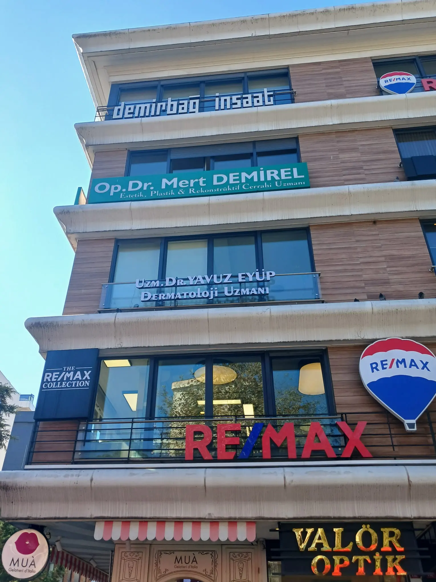 Von der Klinik bereitgestelltes Foto von Dr. Mert Demirel