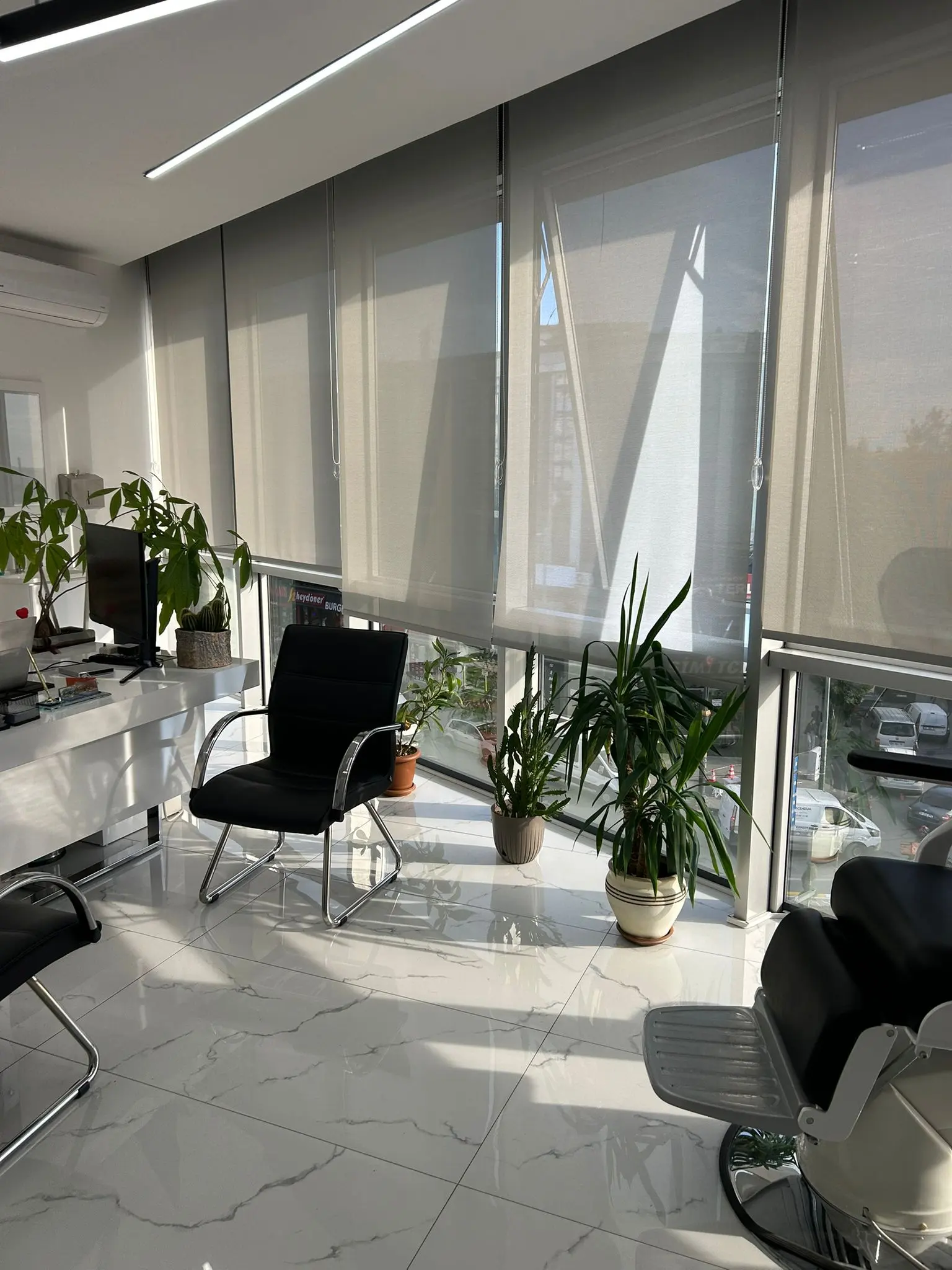 Clinic-provided photograph of Assoc. Prof. Dr Mehmet Yılmaz