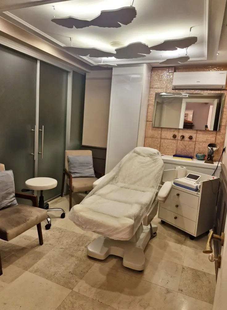 Clinic-provided photograph of Dr Melike Batukan