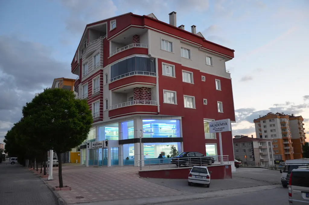 Von der Klinik bereitgestelltes Foto von Tes Akademya Zahnklinik