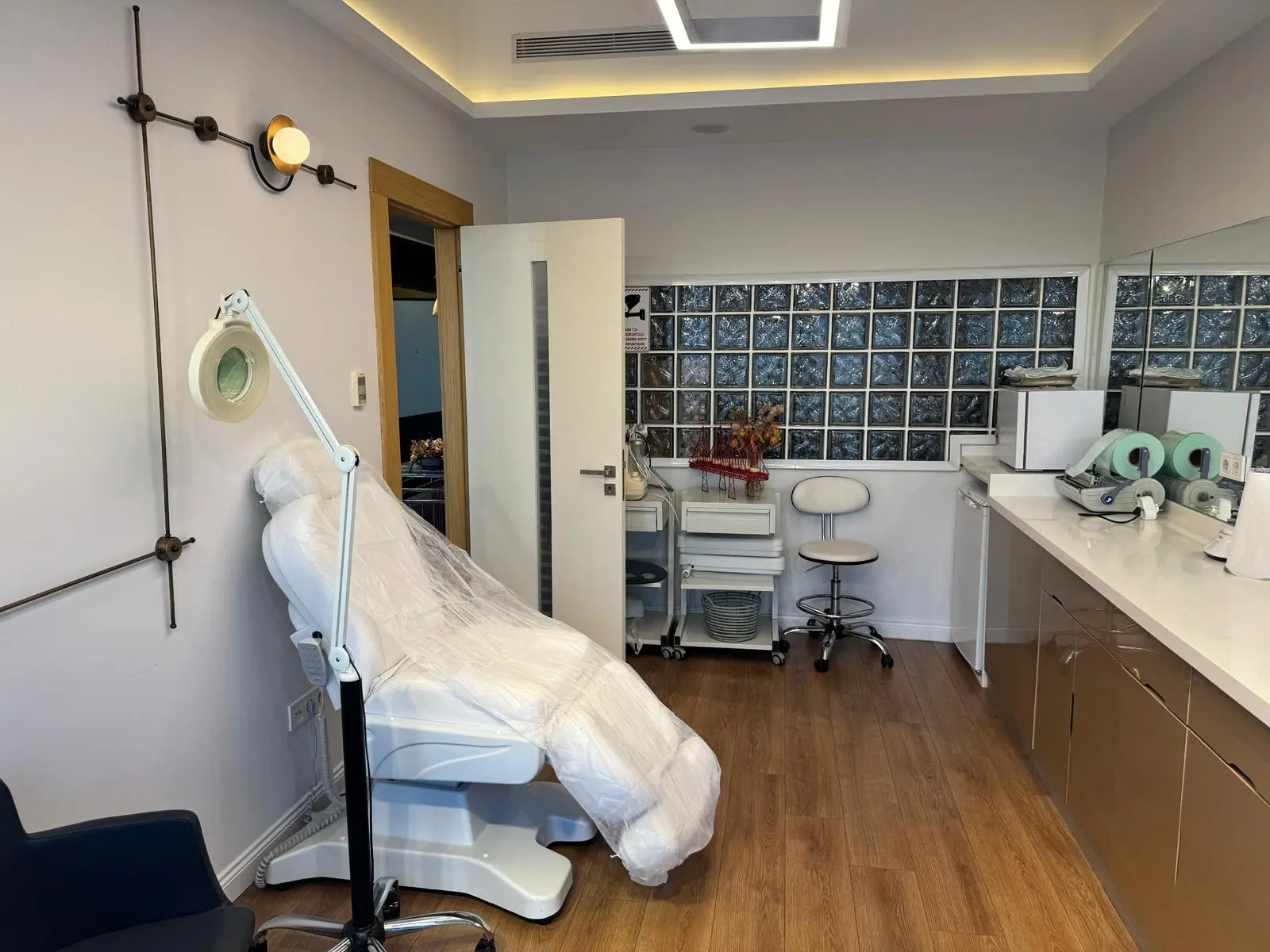 Clinic-provided photograph of Dr Burak Erkmen