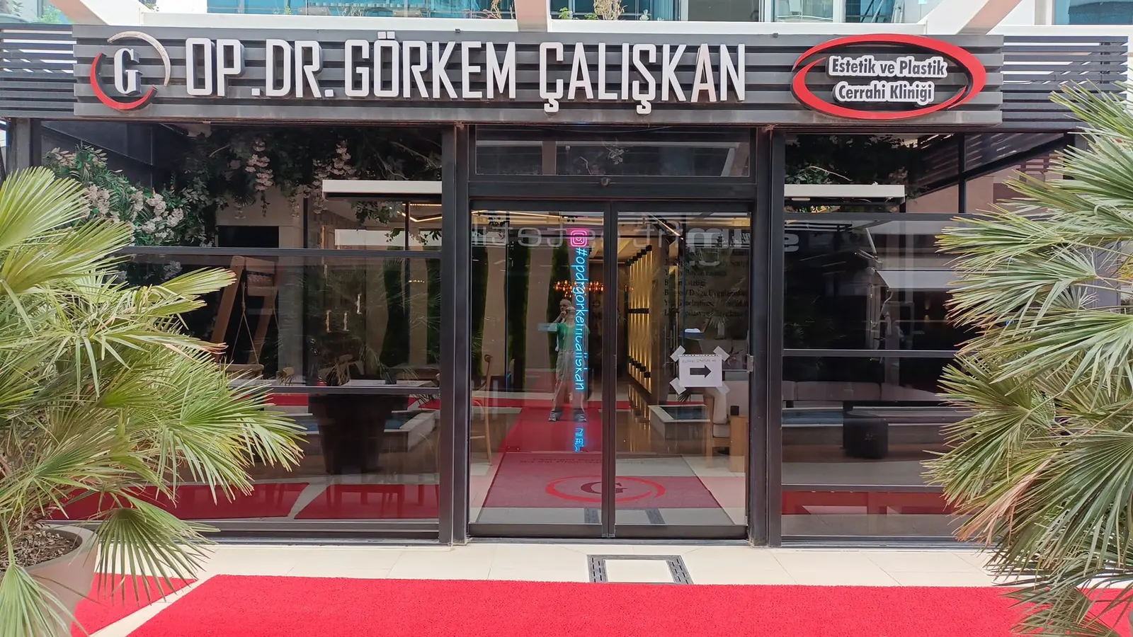 Von der Klinik bereitgestelltes Foto von Dr. Görkem Çalışkan
