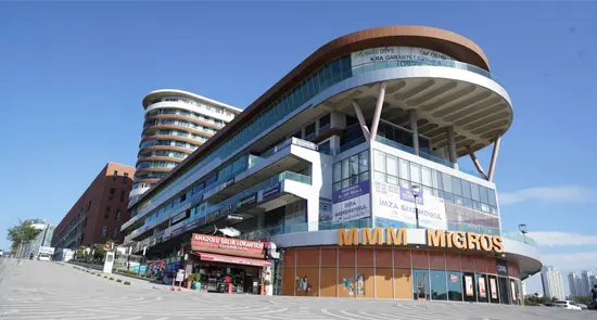Clinic-provided photograph of Dr Serpil Kırım