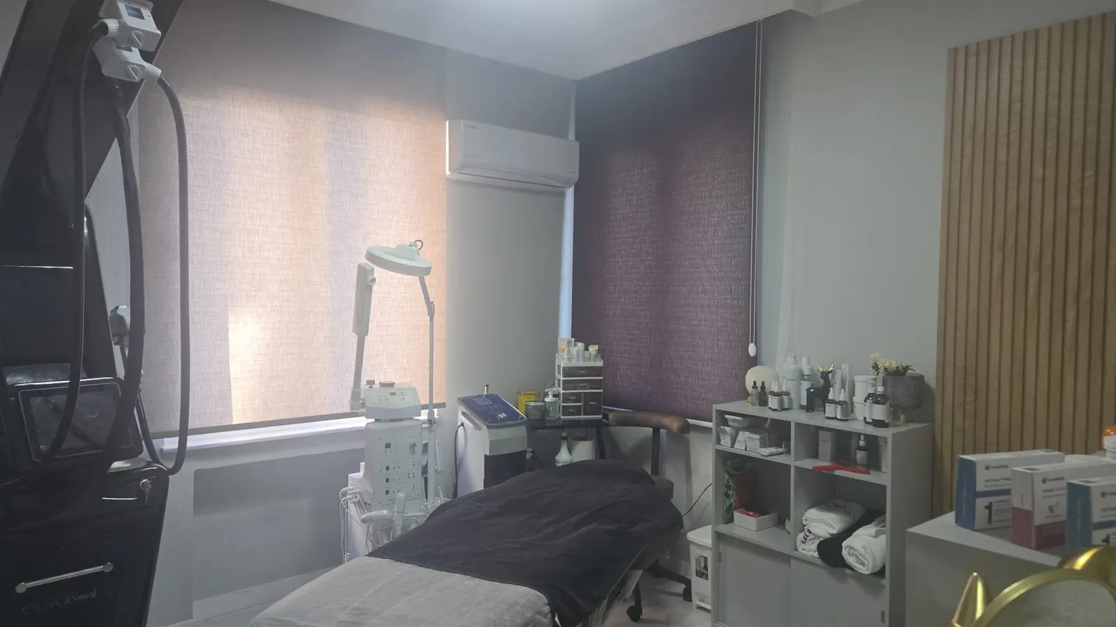 Clinic-provided photograph of Dr Oya Oylum Argun