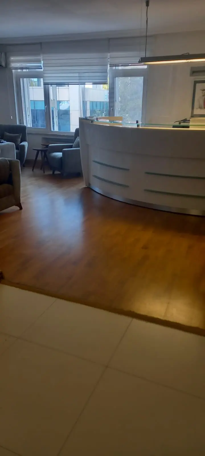 Von der Klinik bereitgestelltes Foto von Dr. Erhan