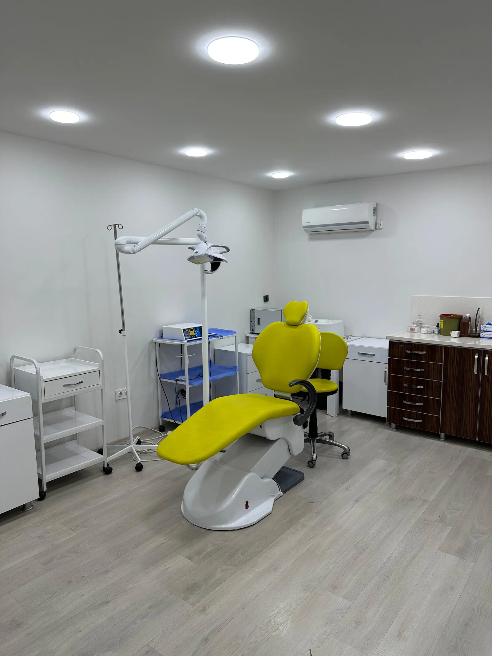 Clinic-provided photograph of Dr Gönül Erdoğan
