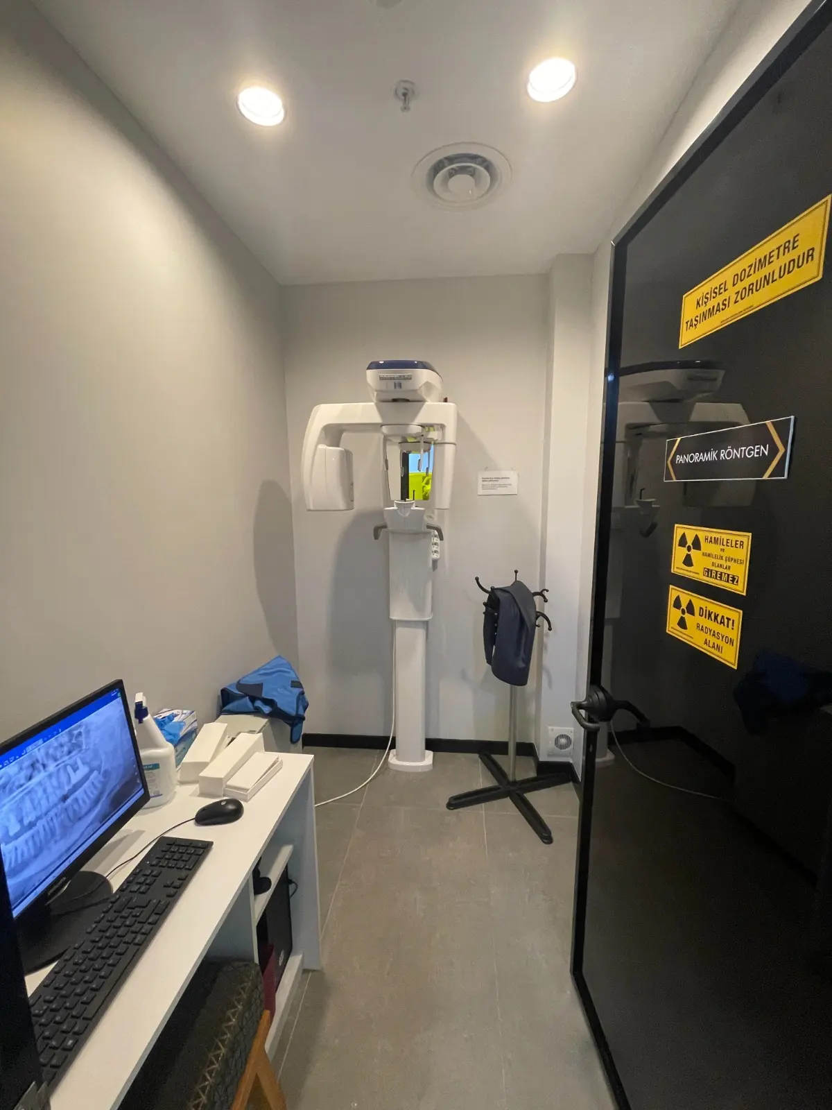 Von der Klinik bereitgestelltes Foto von A Bir Zahnklinik