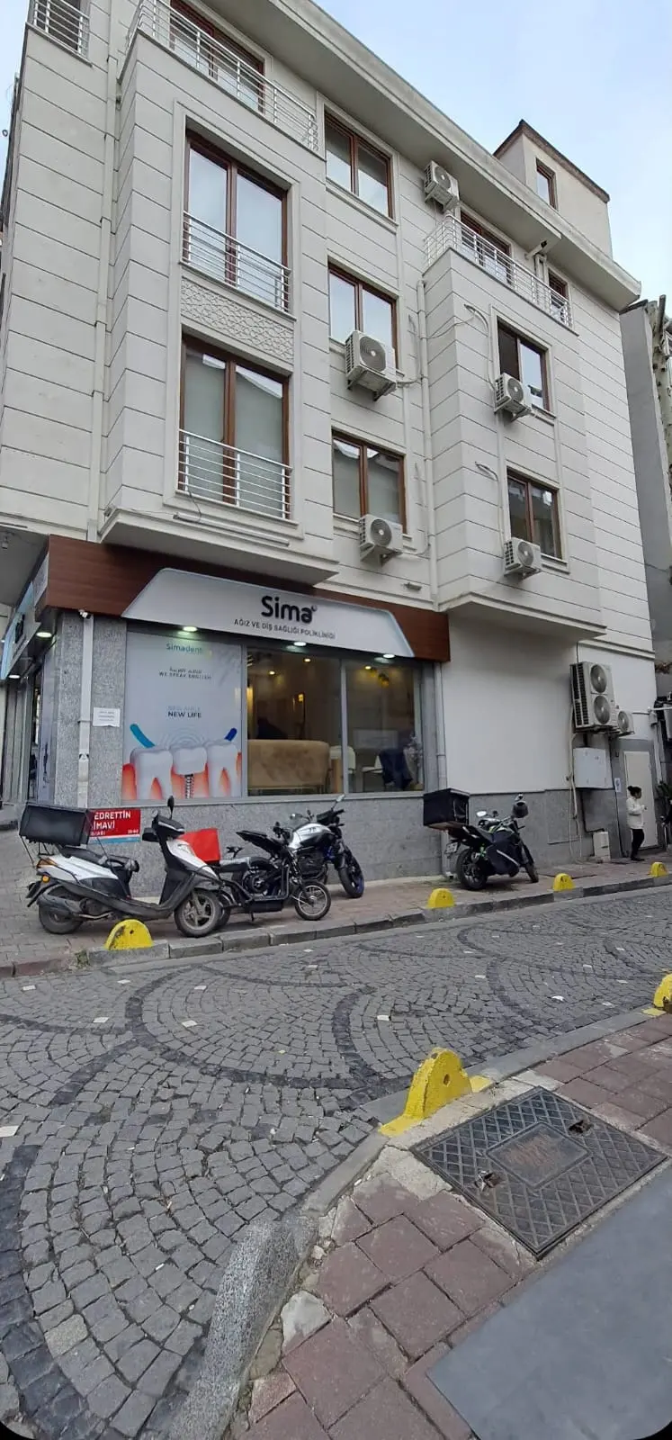 Von der Klinik bereitgestelltes Foto von Sima Zahnklinik