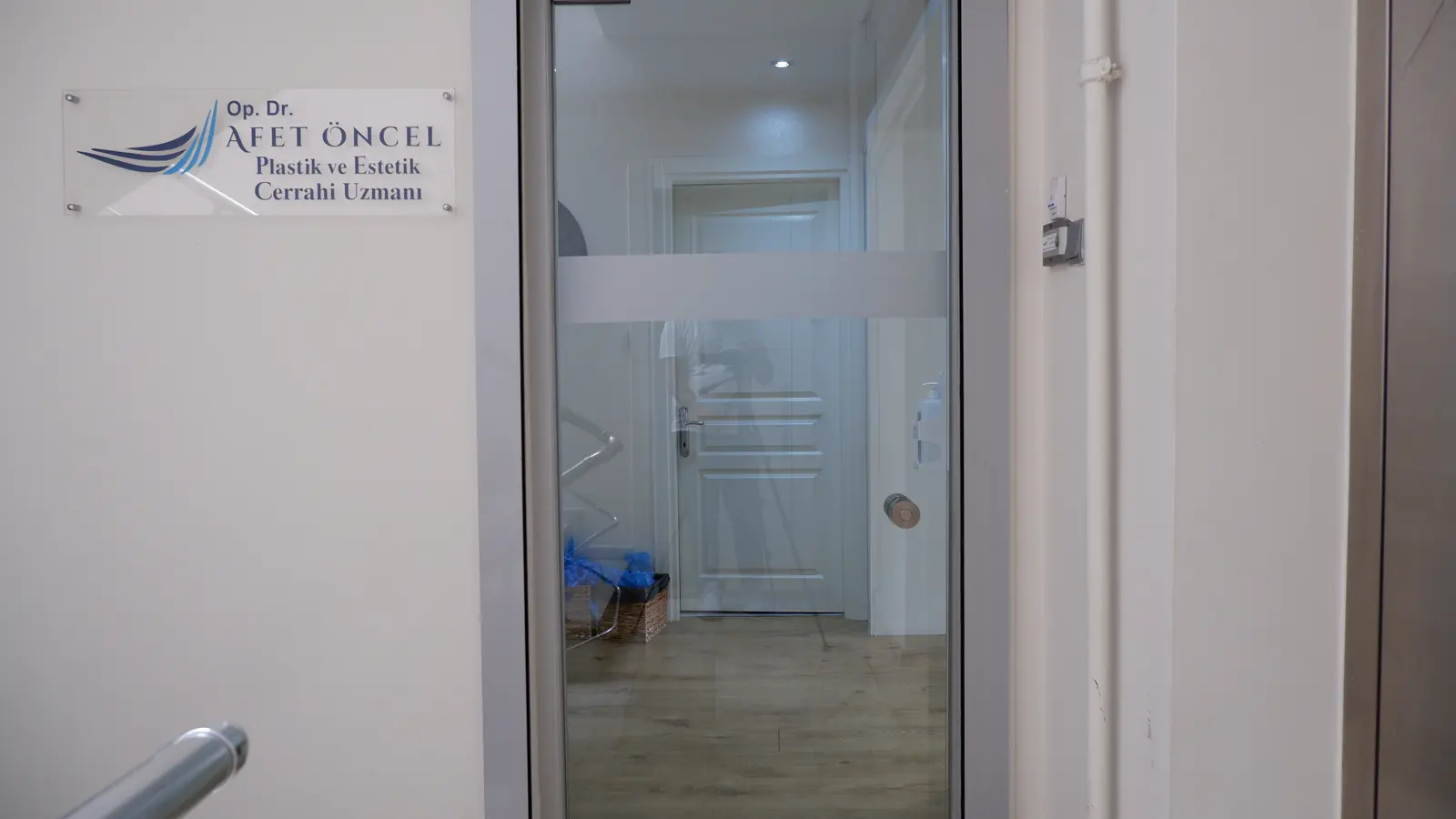 Von der Klinik bereitgestelltes Foto von Dr. Afet Öncel Bozkurt