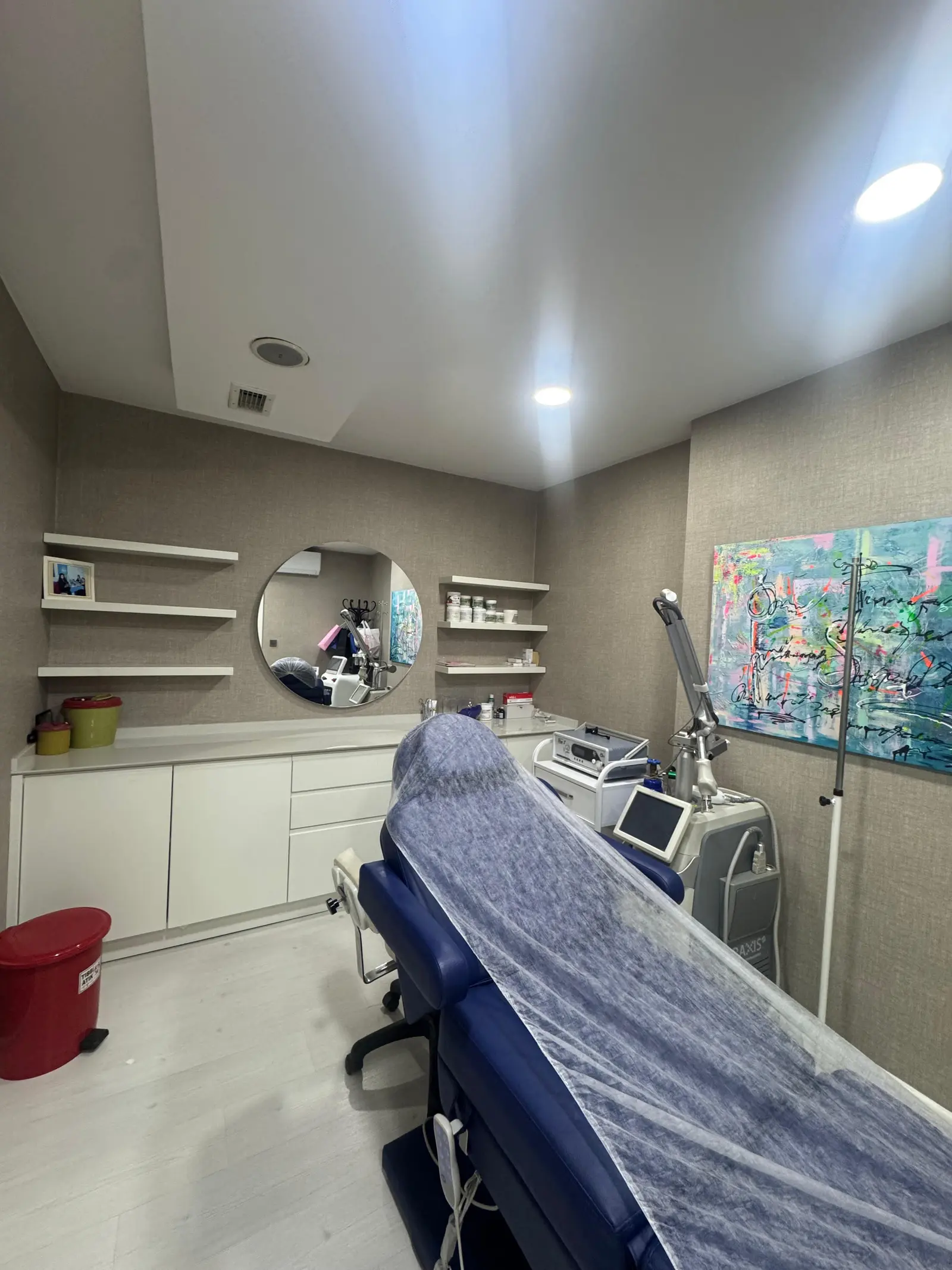 Clinic-provided photograph of Dr Buket Şenkaya
