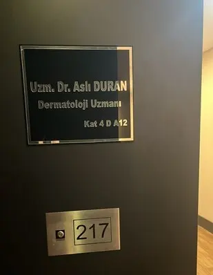 Von der Klinik bereitgestelltes Foto von Dr. Aslı Duran