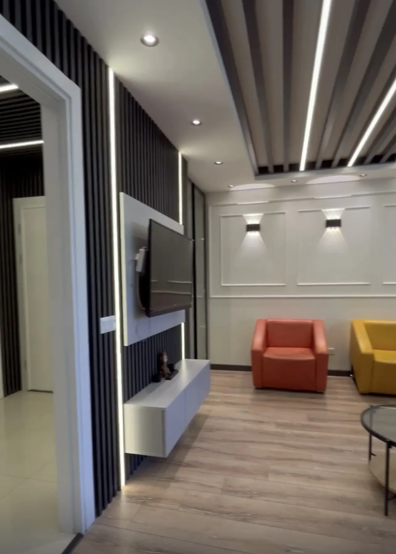 Clinic-provided photograph of Assoc. Prof. Dr Mustafa Çelik